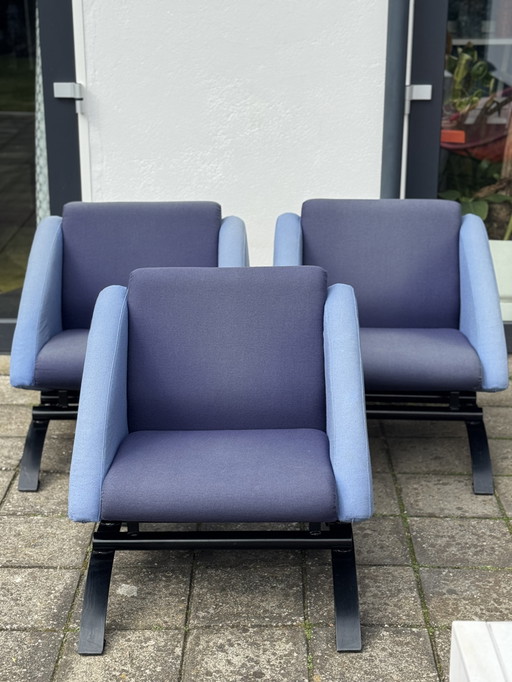 Trio de fauteuils postmodernes