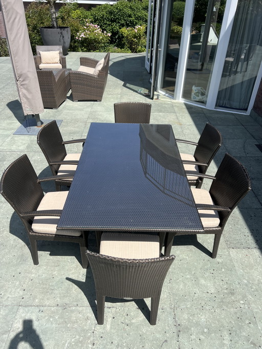 Dedon garden furniture set dining table and 8 chairs