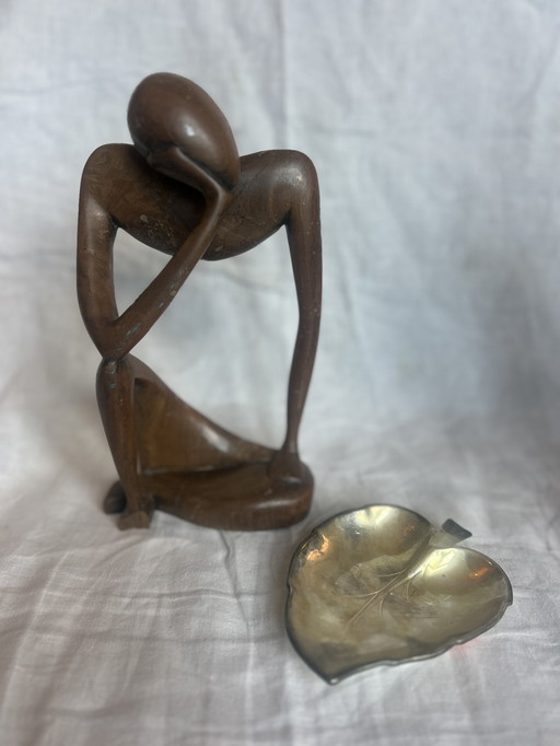 Houten beeld vintage années 70 70 de denker rang élégant beschadigd liever ophalen dan verzenden