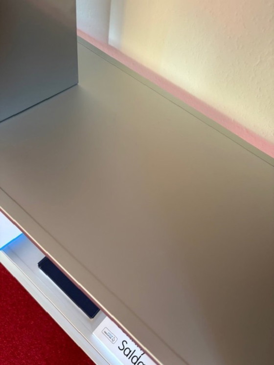 Image 1 of Cloison/séparateur mural en aluminium MDF italien, minimum