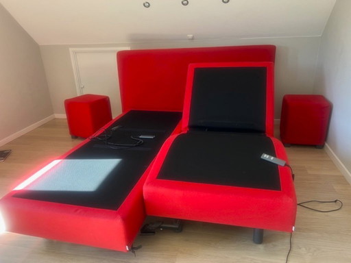 Auping Boxspringbett 180 x 210 cm, 2-fach elektrisch verstellbar, inkl. 2 Hocker