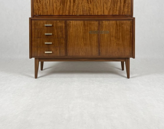 Mid-Century Modern Ungarischer Getränkeschrank – Holz, Mid Century Modern (photo 3 of 3)