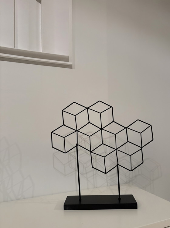 Image 1 of Scultura moderna in filo metallico