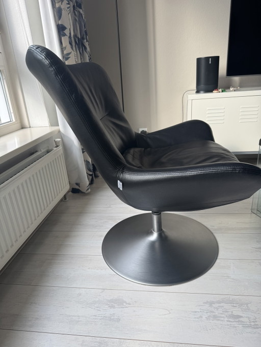 Sillón giratorio de cuero negro – draaistoelen, Leather (photo 2 of 5)