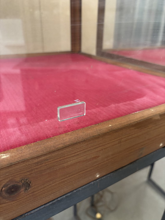 Image 1 of Vintage display cabinet / showcase / shop cabinet