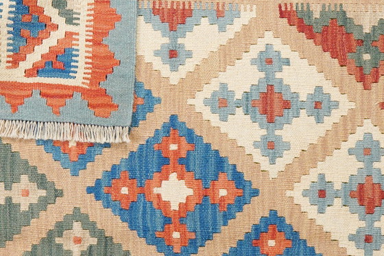 Image 1 of Kilim Gashgai tissé à la main 196 x 157 cm