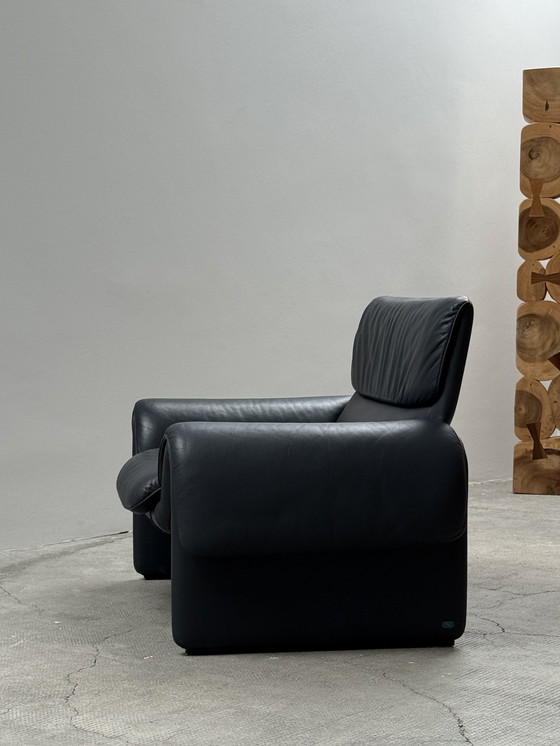 Image 1 of POLTRONA IN PELLE DE SEDE DS 2011 BLU SCURO