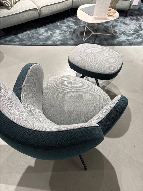 Poltrona e poggiapiedi Bibo Pode. – Sedie girevoli, Textile (photo 3 of 3)