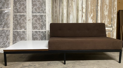 Artifort designbank. Ontwerper: Kho Liang ie. Vintage.