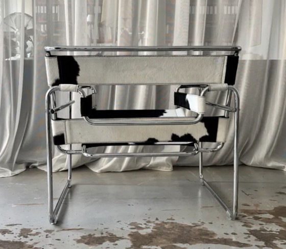 Image 1 of "Wassily" fauteuil van Marcel Breuer voor Knoll International