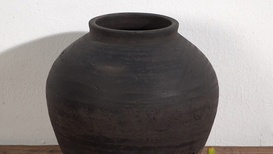 Jarrón antiguo oscuro (c.1900) #6 – Jarrones (photo 3 of 28)