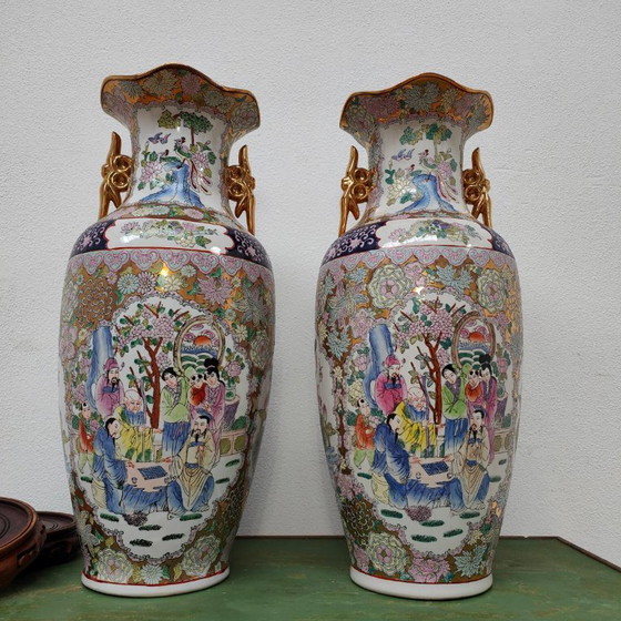 Set Large Vintage Oriental Vases Baluster Vases, Canton Porcelain (photo 14 of 17)