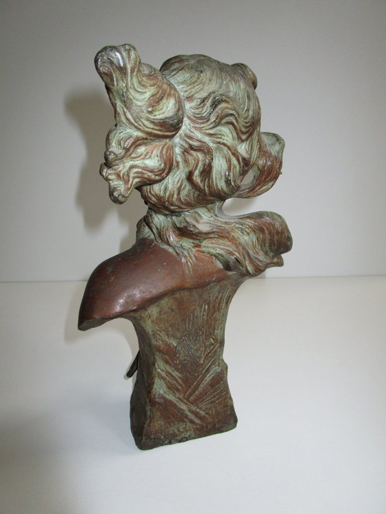 Image 1 of Salambón bust