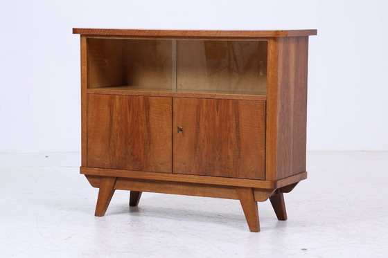 Image 1 of Vintage ladekast met glazen deuren jaren 60 | Mid Century vitrinekast gangkast | Retro jaren 70 hout #06-17