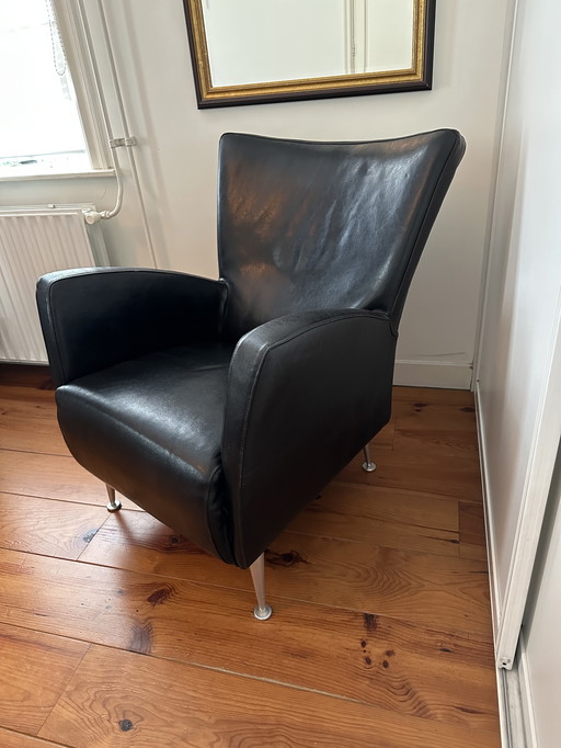 Poltrona in pelle nera