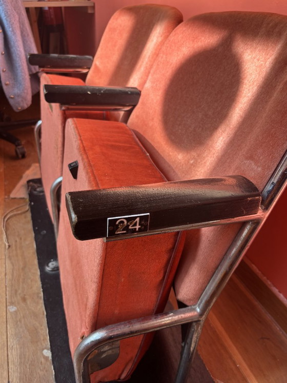 Sièges de cinéma vintage – Fauteuils, Velvet (photo 6 of 9)