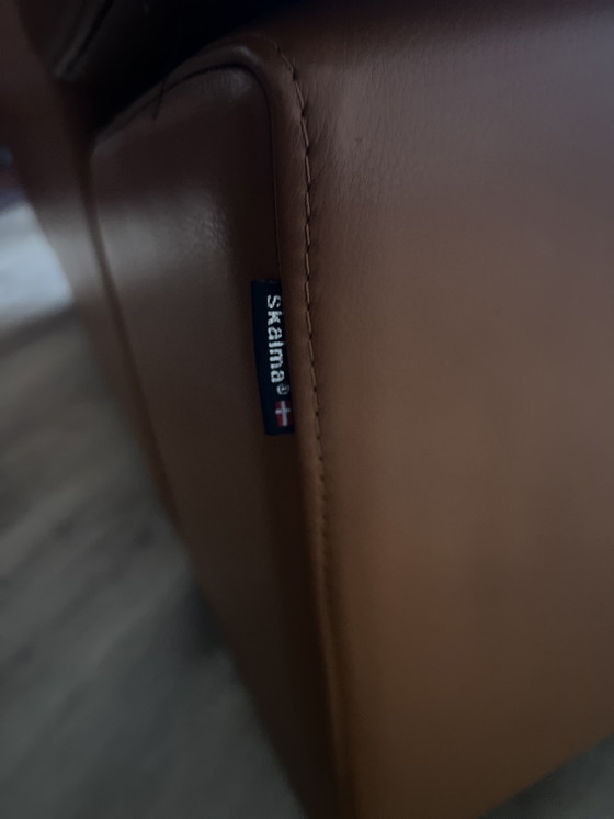 Image 1 of Fauteuil en cuir Skalma
