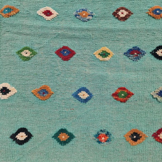 Handgewebter Wollteppich mit Reliefmuster | Moderner türkisfarbener Teppich | 125 × 200 cm (49 × 79 Zoll) (photo 10 of 10)