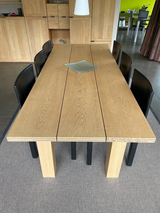 Image 1 of Table de salle à manger en chêne massif « La Basilique »