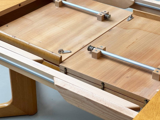 Image 1 of Round extendable dining table made of light-colored solid beech wood, 1970s