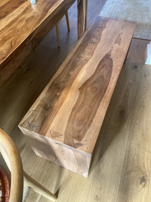 Mooi eikenhouten bankje voor aan de eettafel 