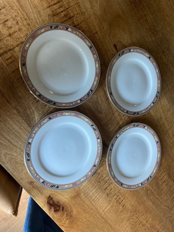 Image 1 of Cuatro platos de porcelana de Laklain