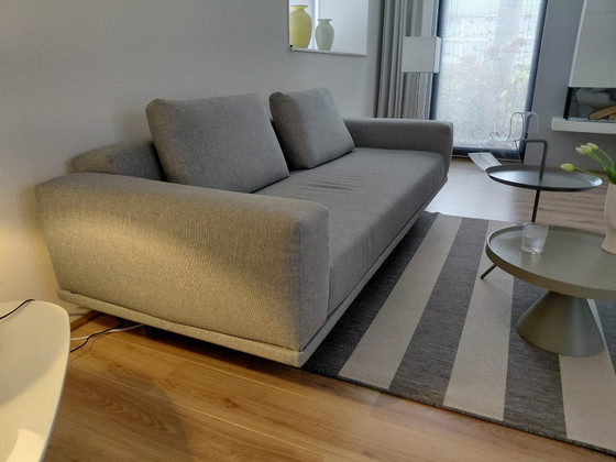 Image 1 of Divano Design On Stock Cascade – grigio chiaro | 3,5 posti, come nuovo