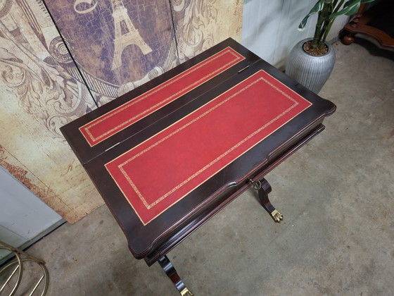 Image 1 of Secrétaire ou bureau d'écriture ancien, bureau de dame, dimensions 60 x 40 cm et 72 cm de hauteur