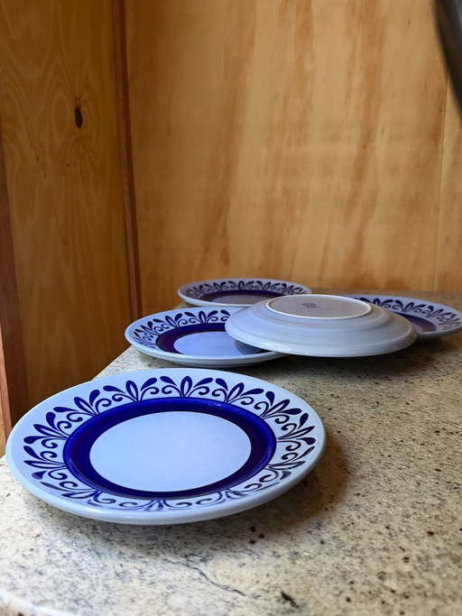 Set di 5 piatti in porcellana Royal Sphinx Maastricht - Stile Delfts con decorazioni floreali blu e bianche dipinte a mano -