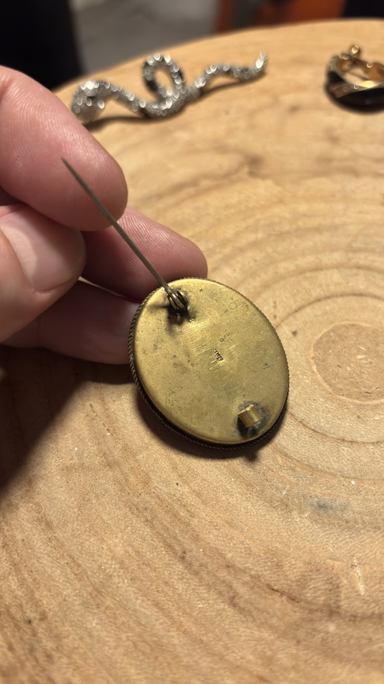 Image 1 of Set van drie brosse, victoriaanse, Italiaanse style. 