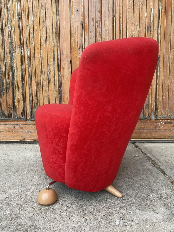 Mid-Century Red Armchair with Special Legs, 1950s – Mid Century Modern (photo 2 of 5)