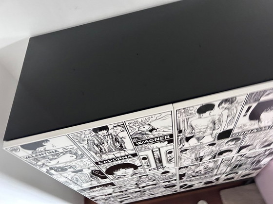 Image 1 of Crepax “Valentina” kast van Giuseppe Canevese (Crepax Collectie)