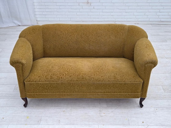 Image 1 of Divano danese a due posti degli anni '50, rivestimento originale in lana verde per mobili.