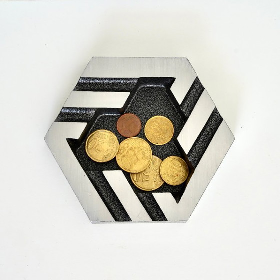 Image 1 of Vintage Brutalist Metal Vide-Poche & Ashtray – Geometric Industrial Design