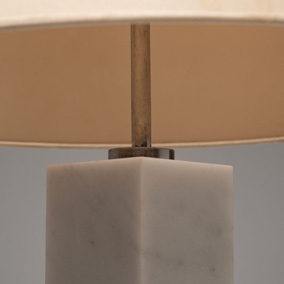 Lampada da tavolo modello 180 in marmo, disegnata da Florence Knoll per Knoll Inc., USA, anni '60. (photo 7 of 12)