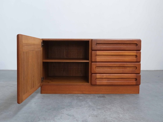 Image 1 of Buffet/commode vintage Dyrlund en teck, style milieu du siècle