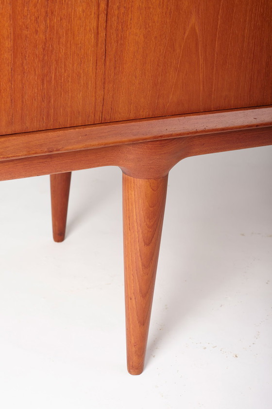 Image 1 of Modèle 19 Highboard Conçu par Gunni Omann pour Omann Jun Møbelfabrik, Danemark Années 1960