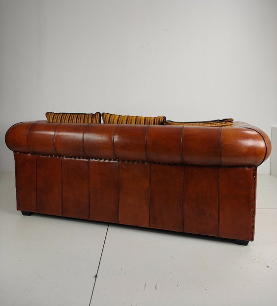 Image 1 of Lussuoso divano in pelle di pecora da 2,5 posti fatto a mano – Lounge Atelier