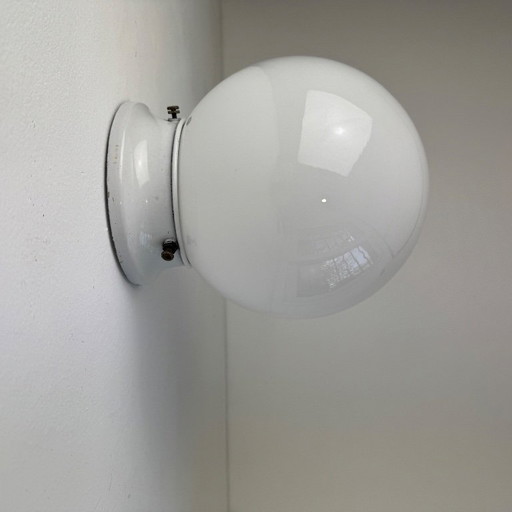 Lámpara de pared o de techo vintage de opalina