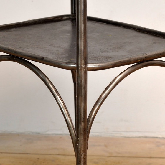 Image 1 of Table de nuit en fer, 1910