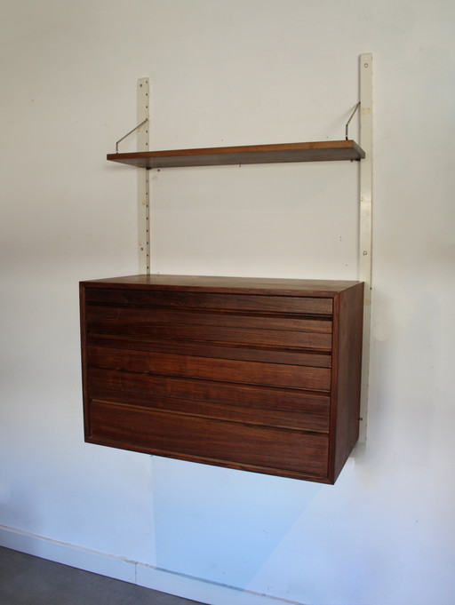 Vintage modular wall system by Poul Cadovius