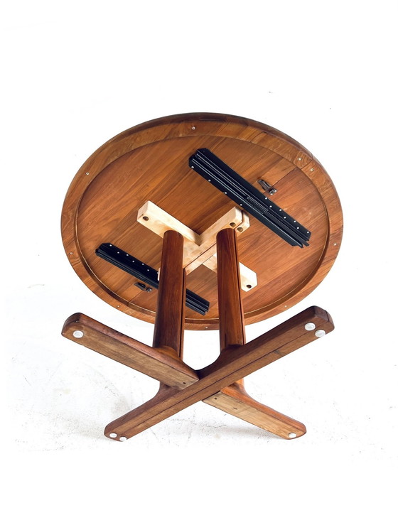 Image 1 of Table à manger danoise extensible vintage des années 60