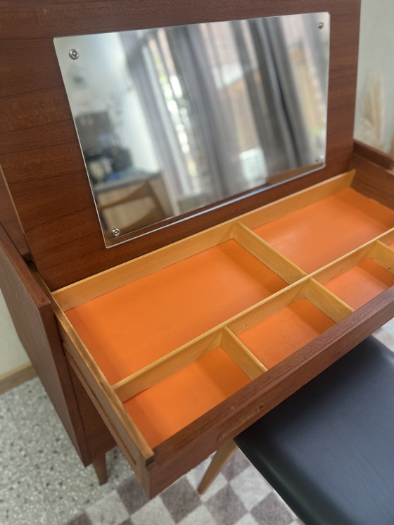 Image 1 of Dänisches Design Kommode mit Frisiertisch Ilums Bolighus Københaven