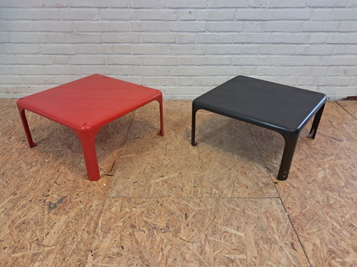 2 Demetrio side tables Artemide