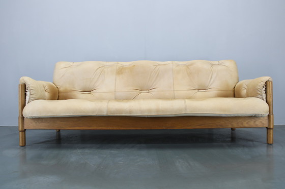 Image 1 of Eiken Scandinavische 3-zitsbank uit 1960 met lederen bekleding