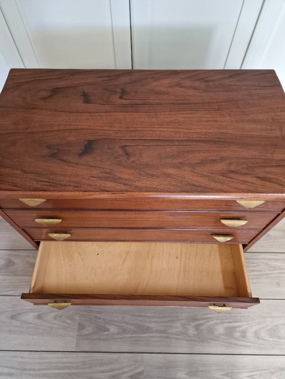 Image 1 of Cómoda AA Patijn