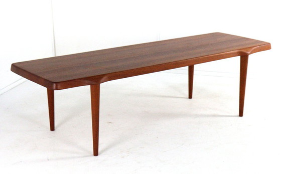 Image 1 of A. Mikael Laursen per John Boné tavolino dal design vintage danese