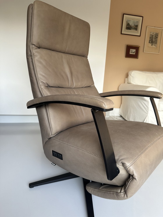 Image 1 of Sillón reclinable de cuero Design Montel con ajuste eléctrico de 2 motores