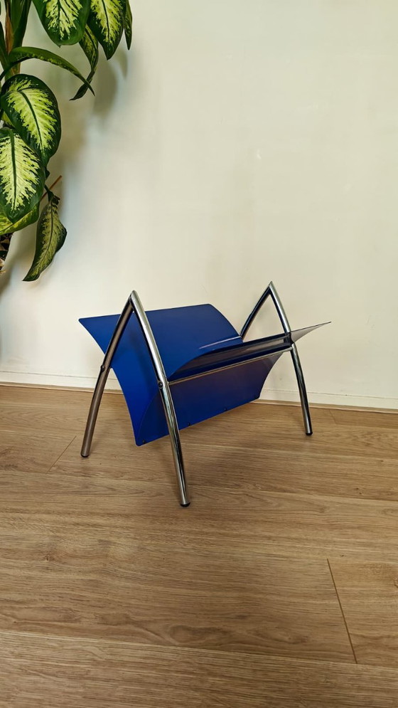 Postmodern Vintage Lectuurbak Chroom / Blauw – Tijdschriftenrek, Iron, Chrome (photo 7 of 8)