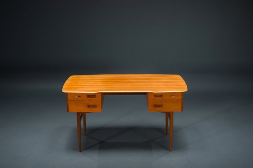 Mid-Century Teak Desk attributed to Musterring, 1960s